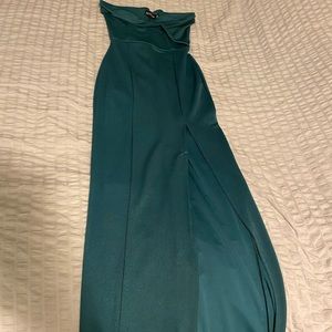 Pretty Little Thing Lightweight Gown PLT